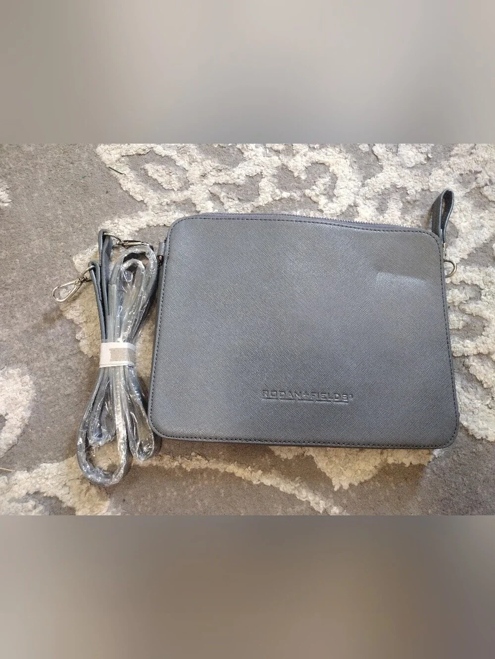 Rodan + fields Gray Strap Makeup Bag